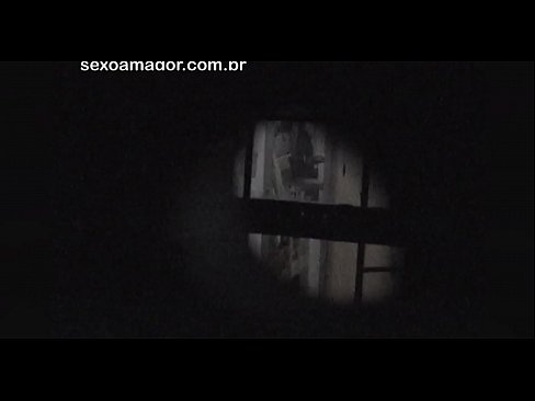 ❤️ Blondie tiġi filmata segretament minn voyeur tal-viċinat moħbi wara briks vojta ❤️❌ Porno f'mt.punkbass.ru ❌❤